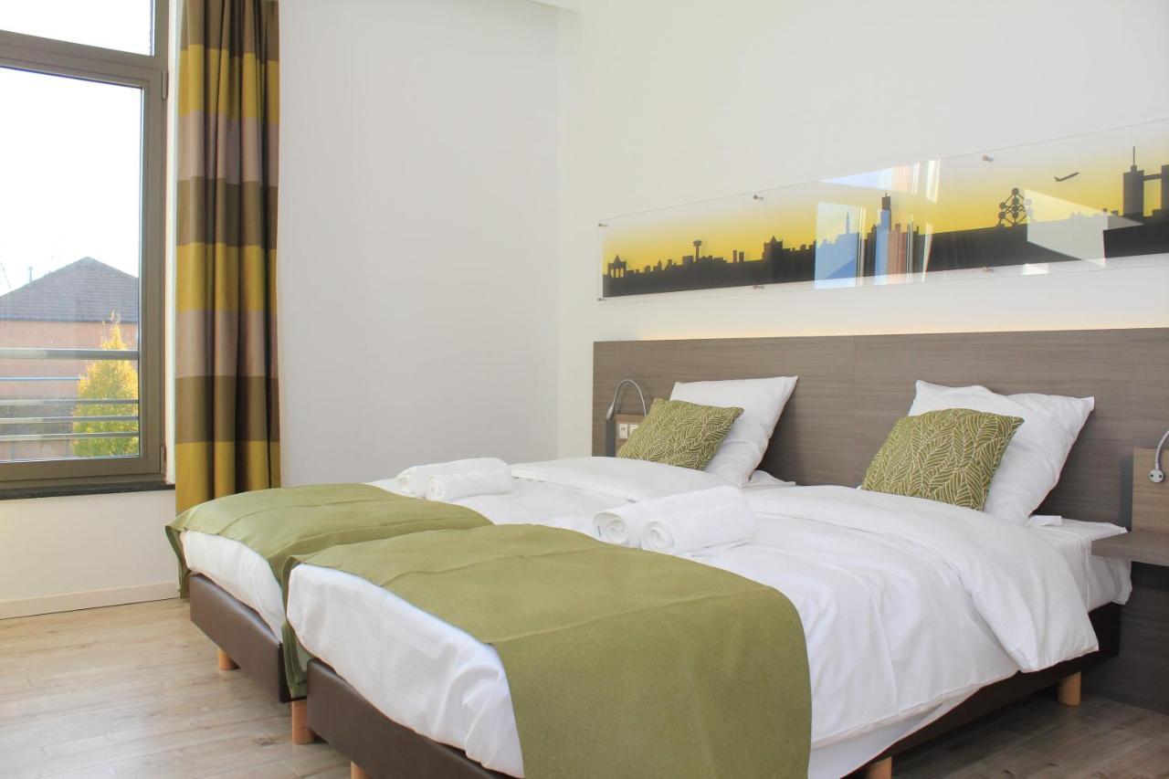 Mondo Hotel Tubize Esterno foto